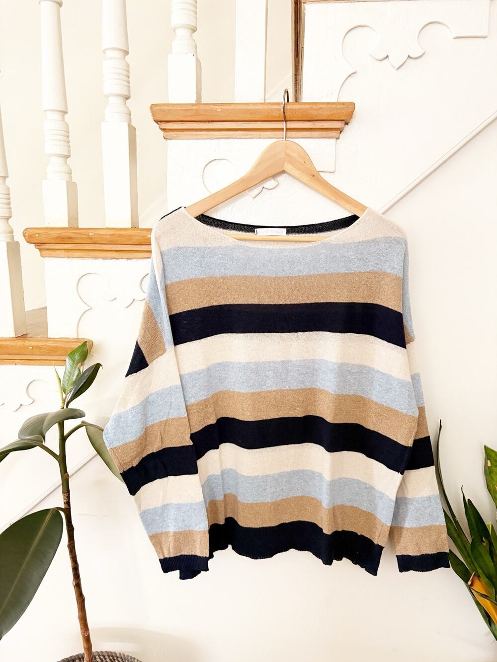 Made in Italy Women's Neutral Striped Lightweight Knit Sweater Size M